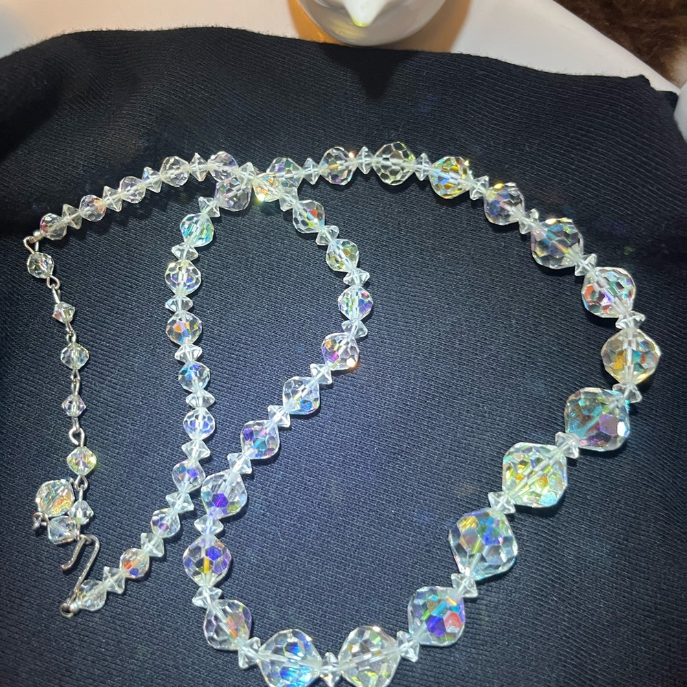 AB crystal necklace - Picture 7 of 9